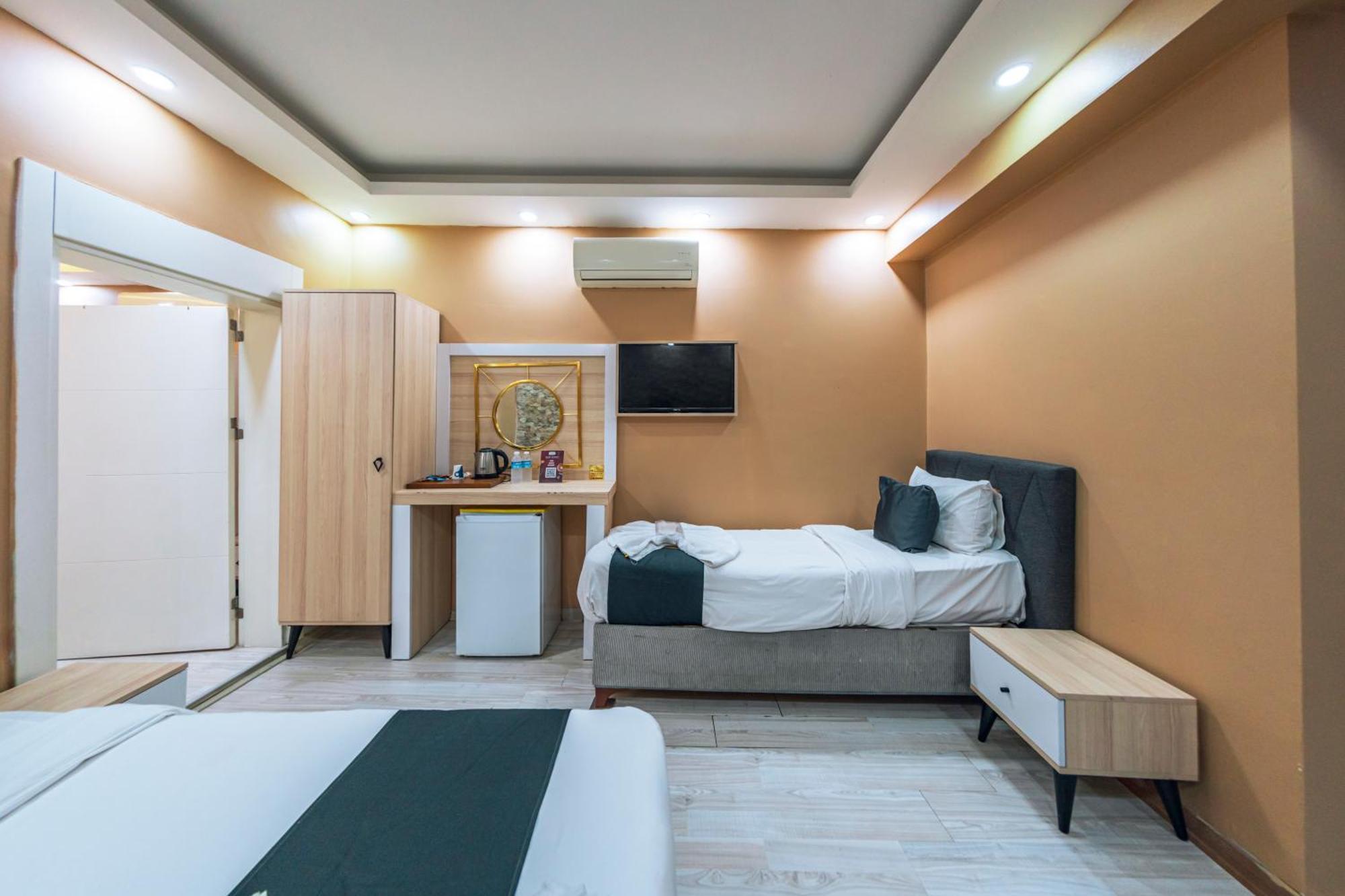 Mila Suites Taksim Estambul Exterior foto